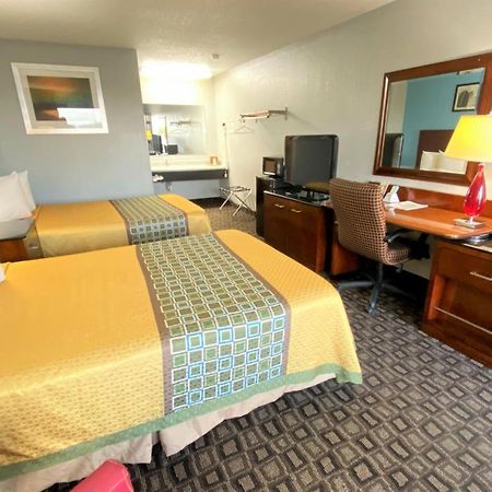 Lakes Inn Warsaw 외부 사진