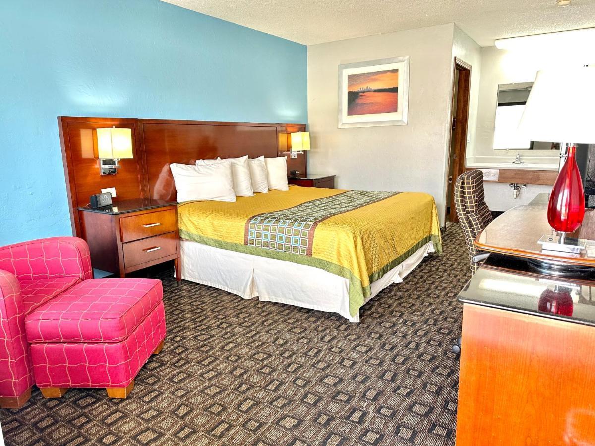 Lakes Inn Warsaw 외부 사진