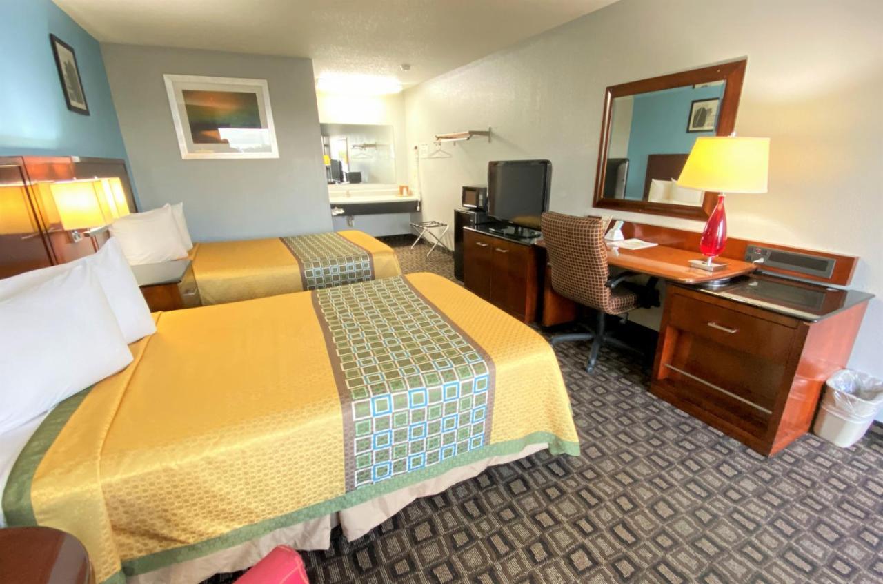 Lakes Inn Warsaw 외부 사진
