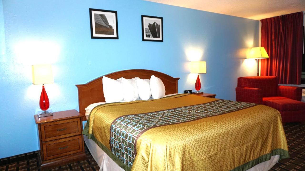 Lakes Inn Warsaw 외부 사진