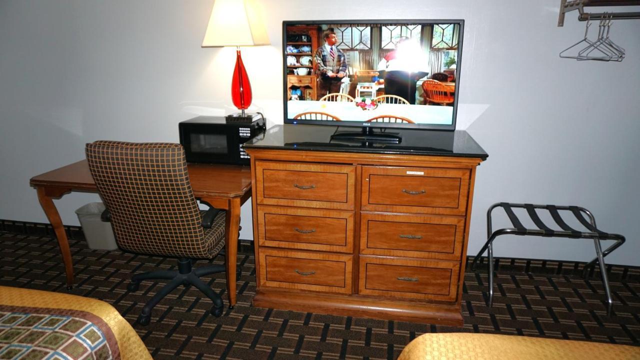 Lakes Inn Warsaw 외부 사진