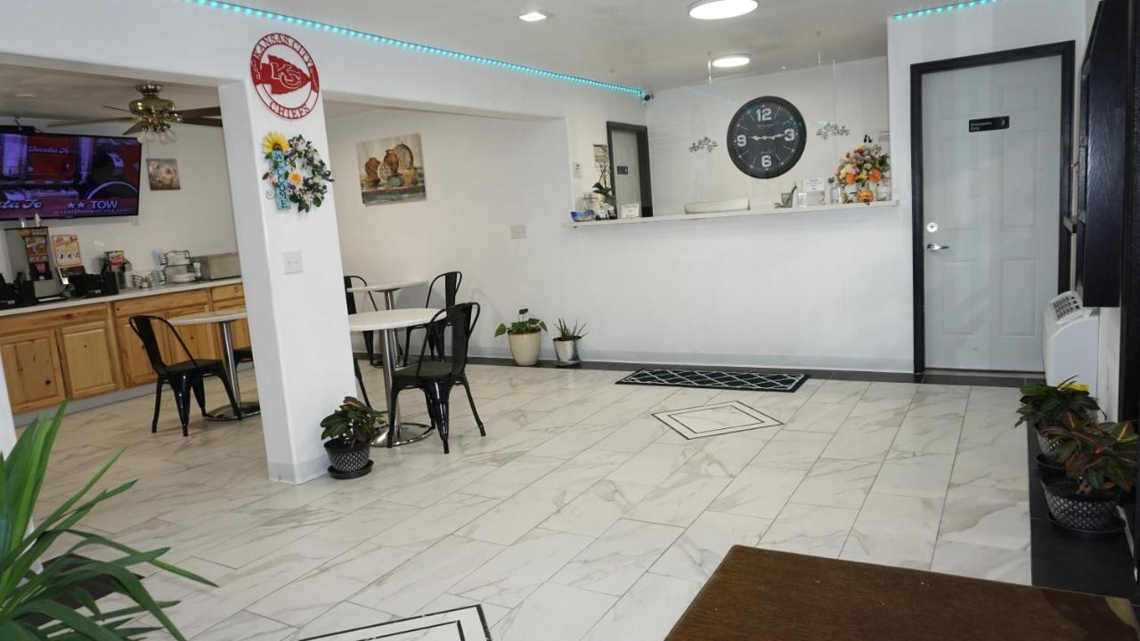Lakes Inn Warsaw 외부 사진