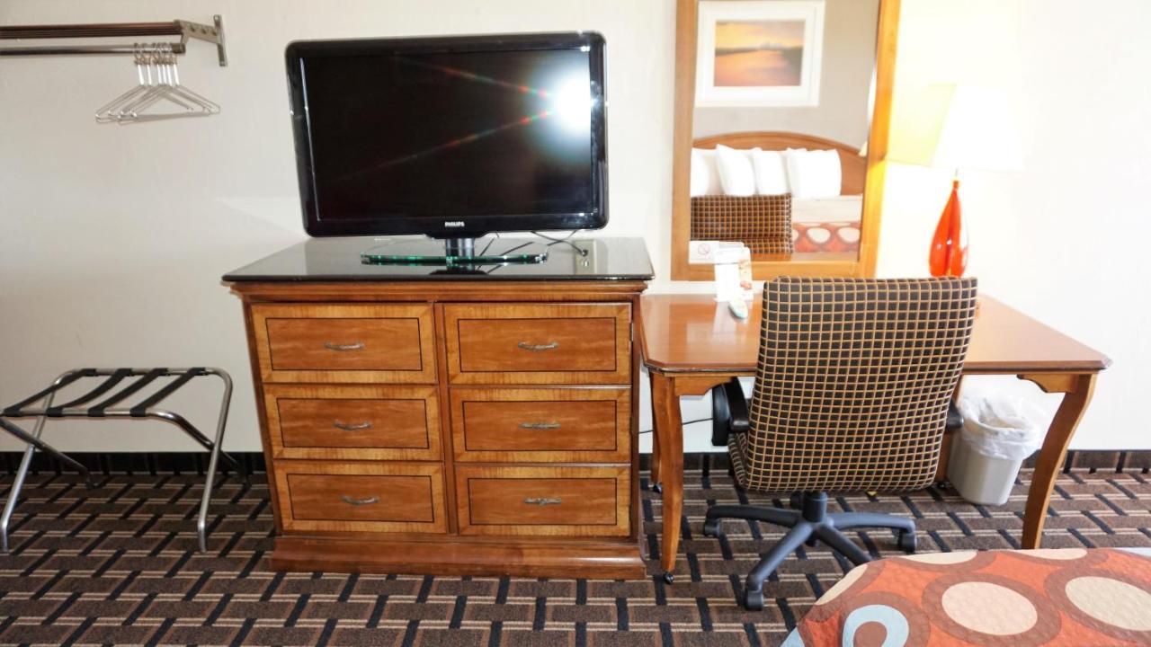 Lakes Inn Warsaw 외부 사진